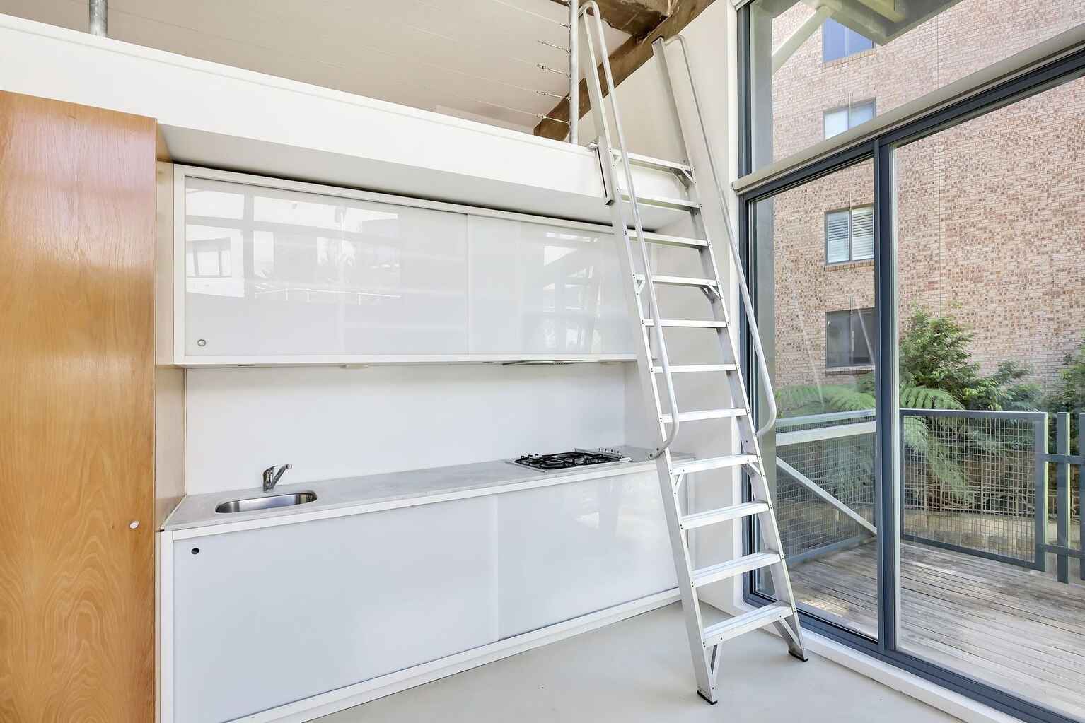 18/15-27 Hutchinson Street Surry Hills