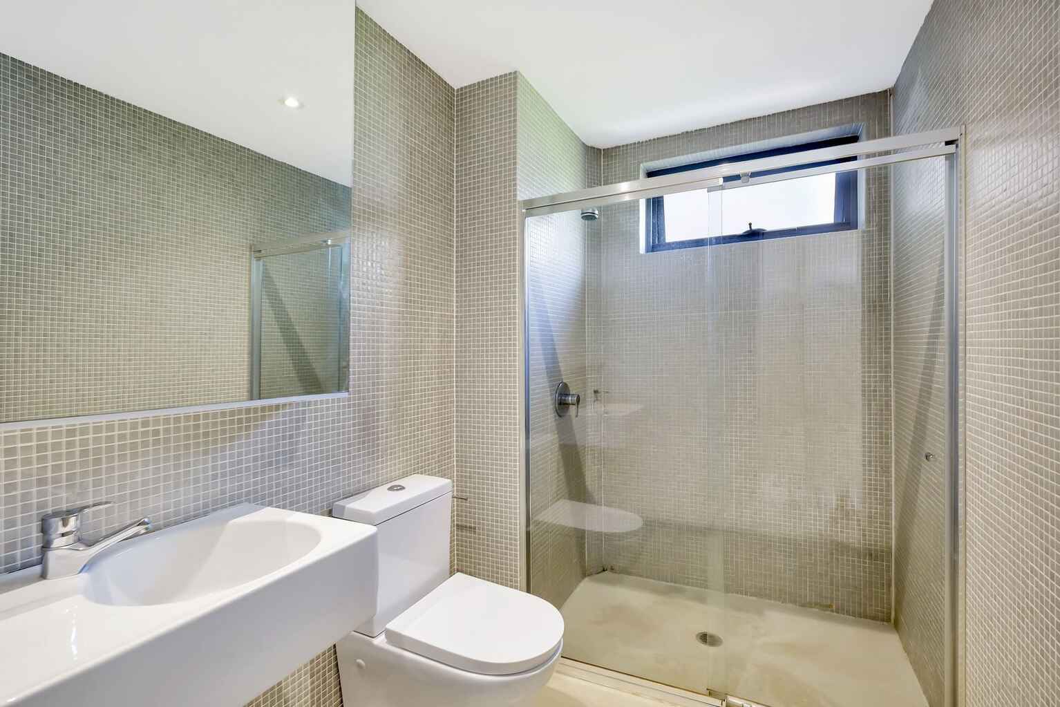 18/15-27 Hutchinson Street Surry Hills