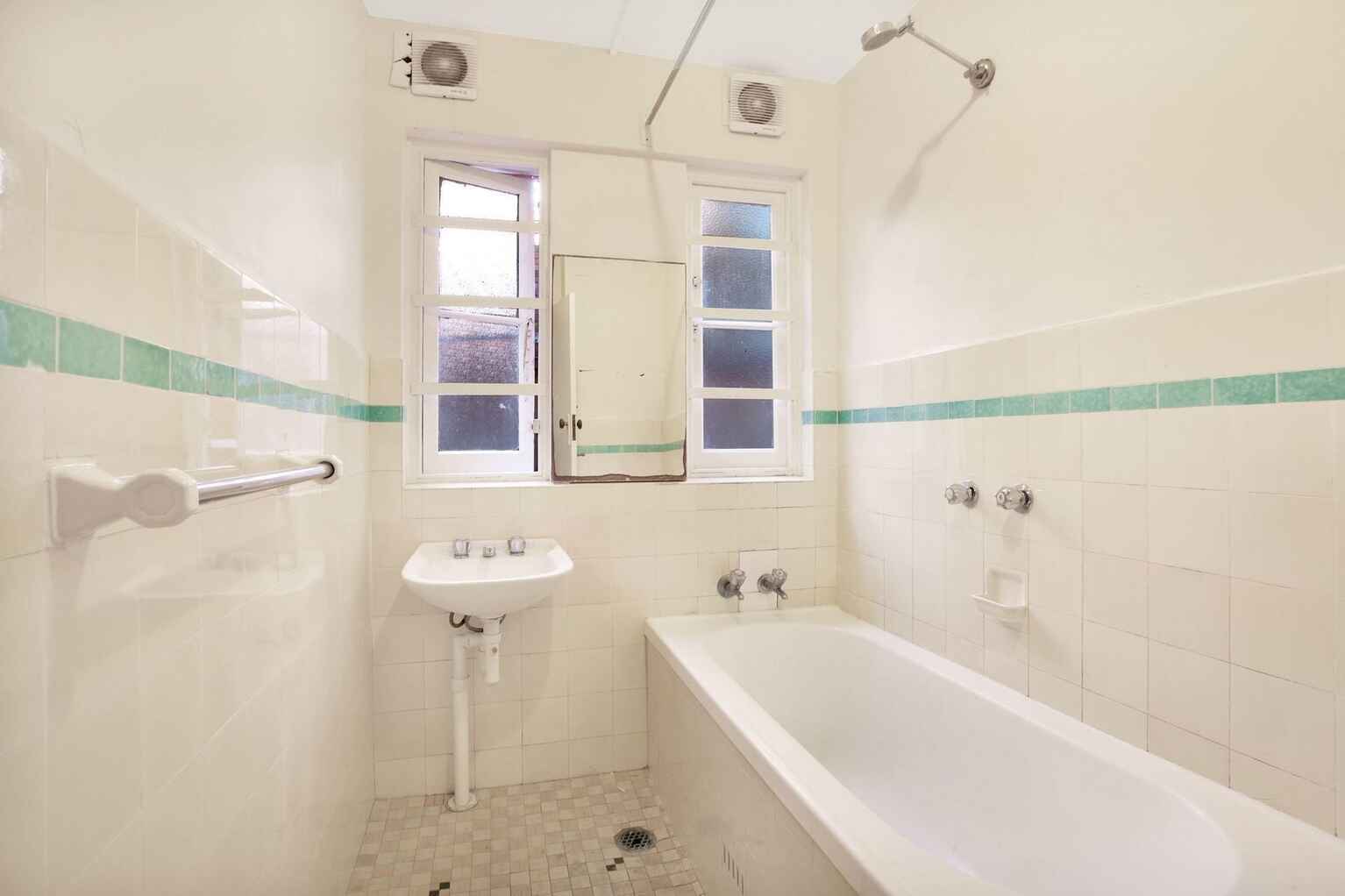 1/26 Balfour Road Rose Bay