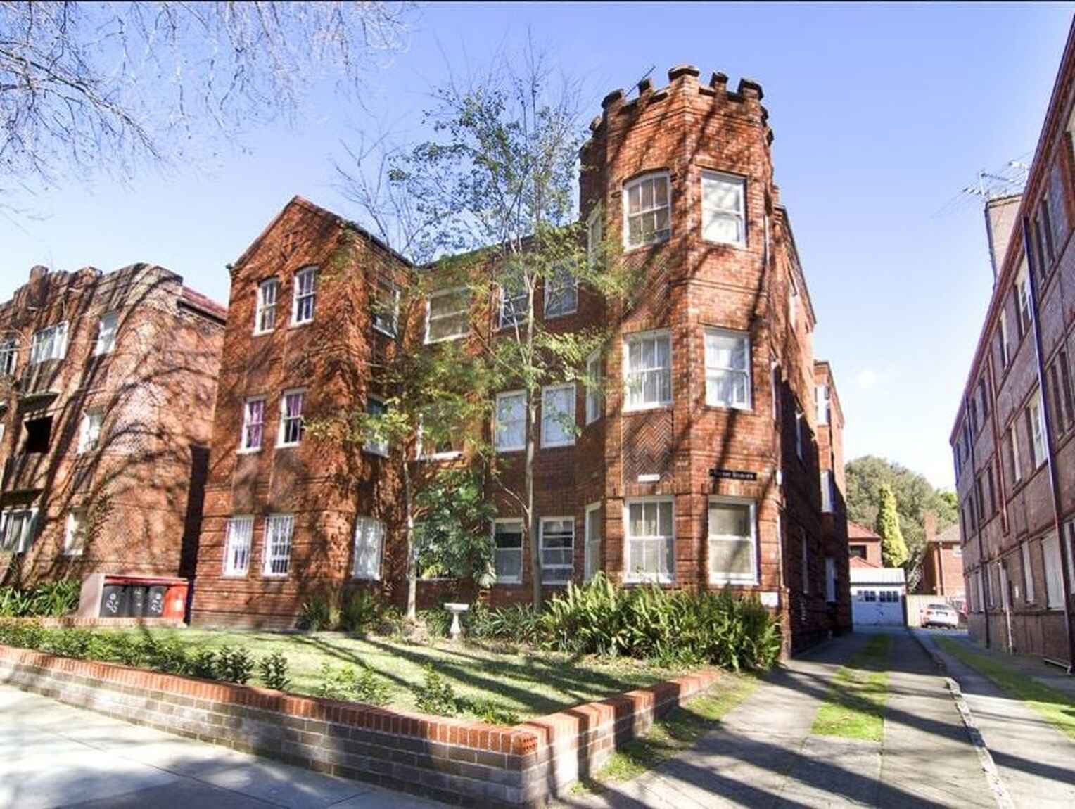 1/26 Balfour Road Rose Bay
