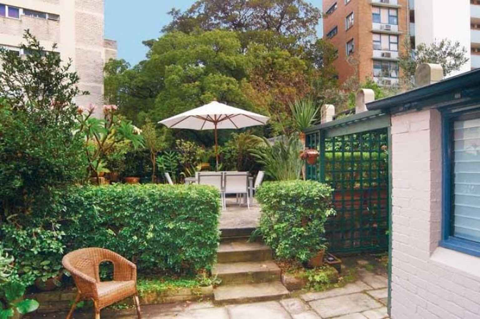 1/2A Challis Avenue Potts Point
