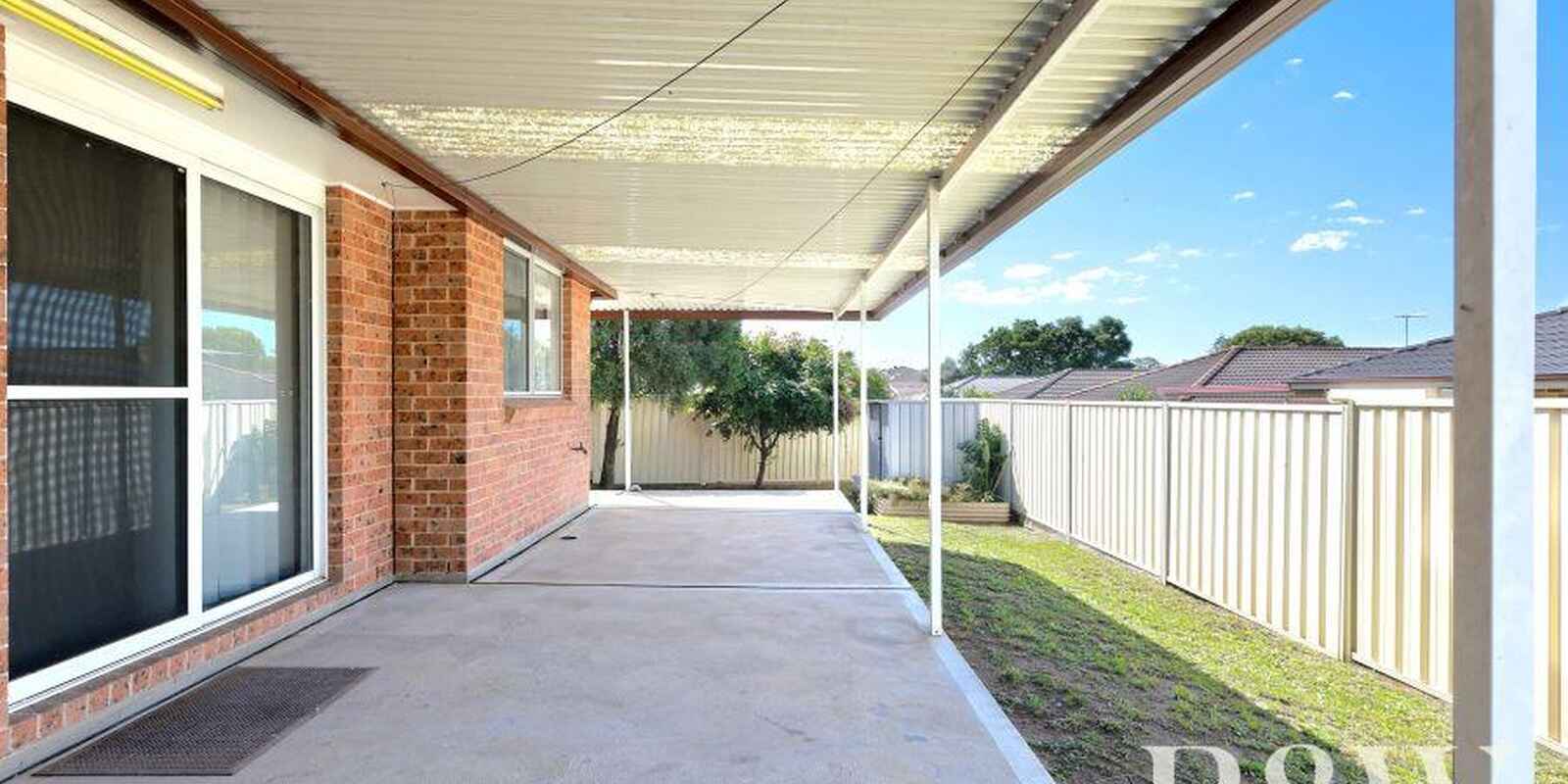 6 Shamrock Court St Clair