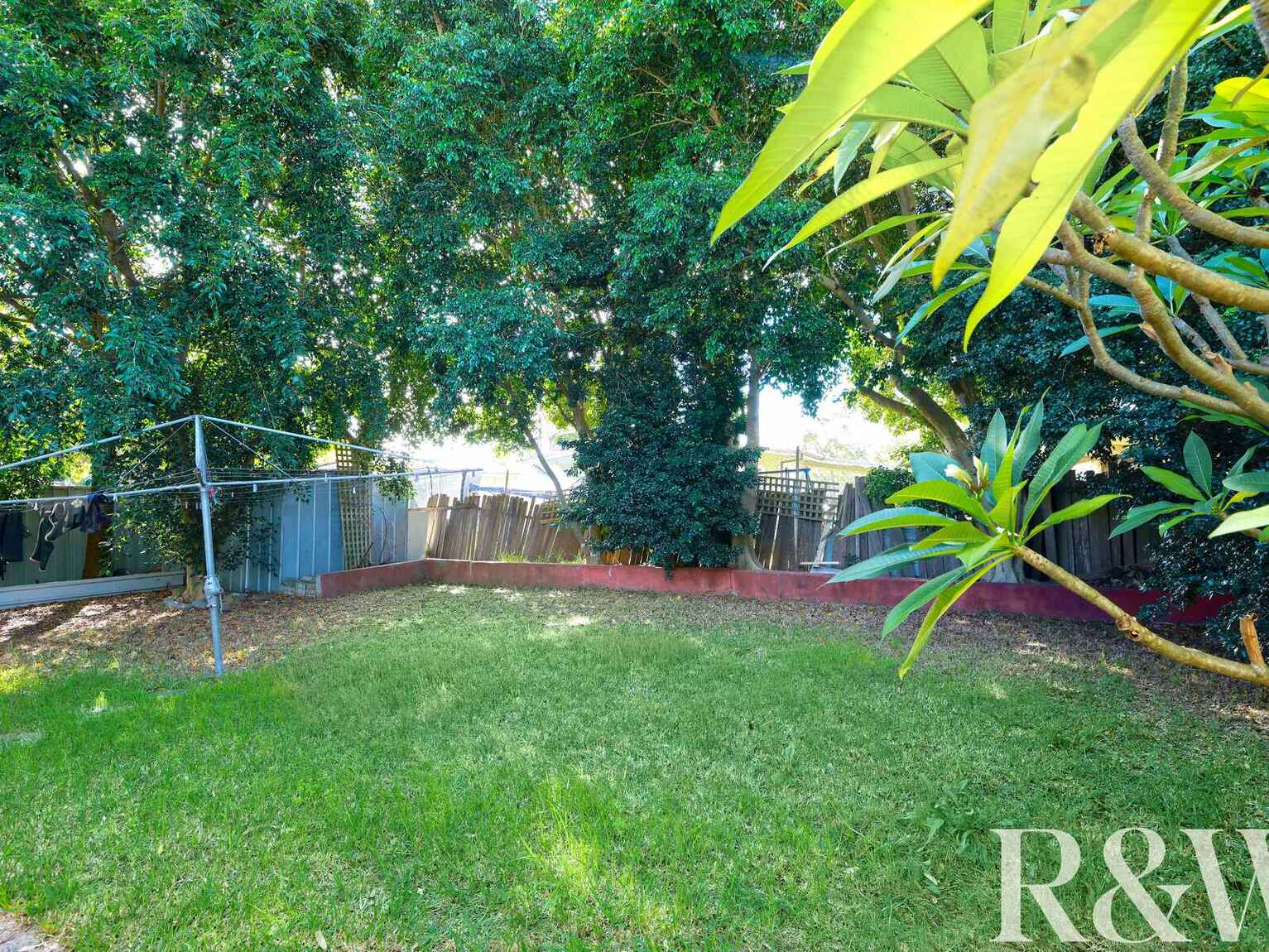 15 Halinda Street Whalan