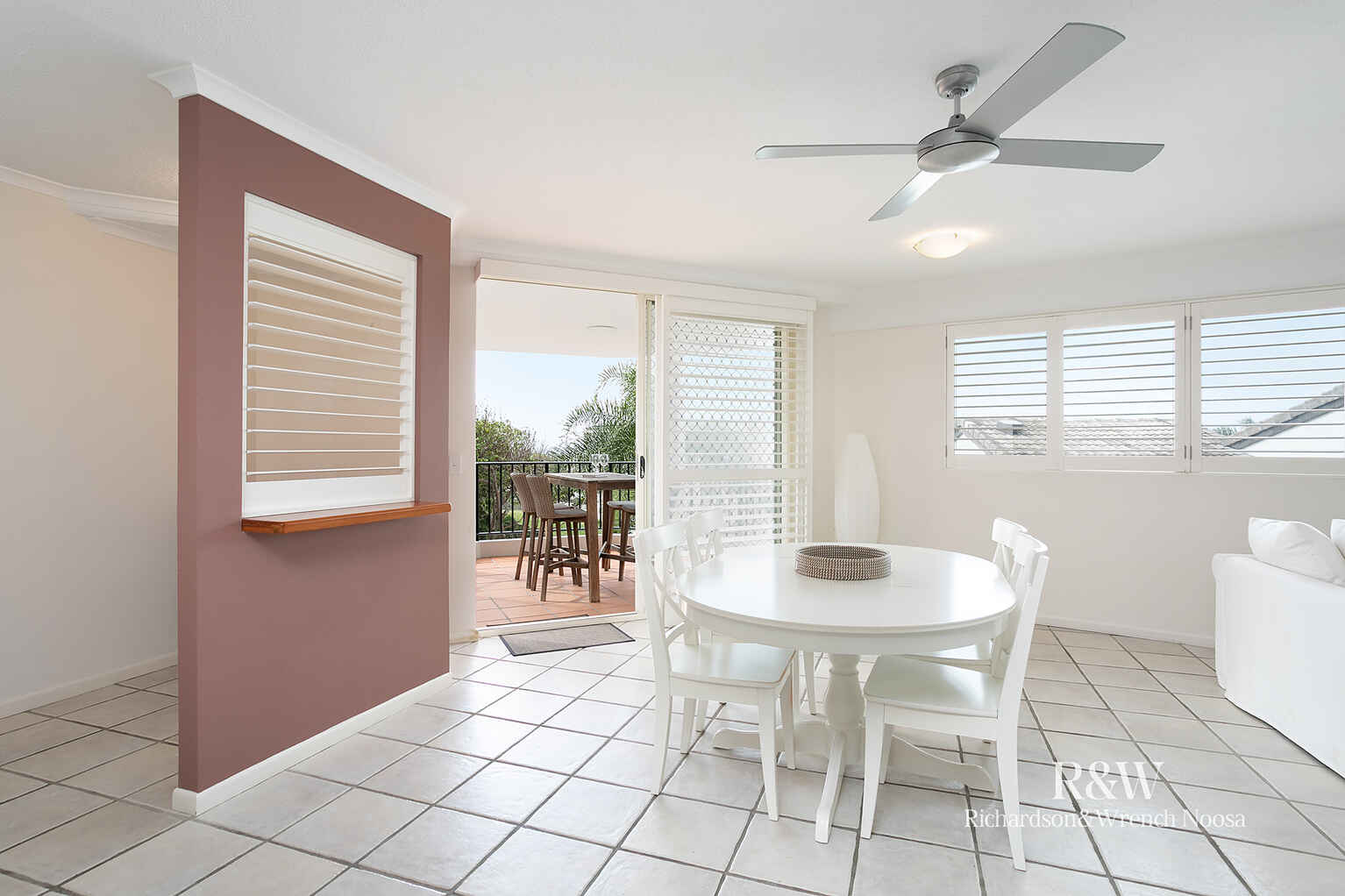 8/2 Park Crescent Sunshine Beach