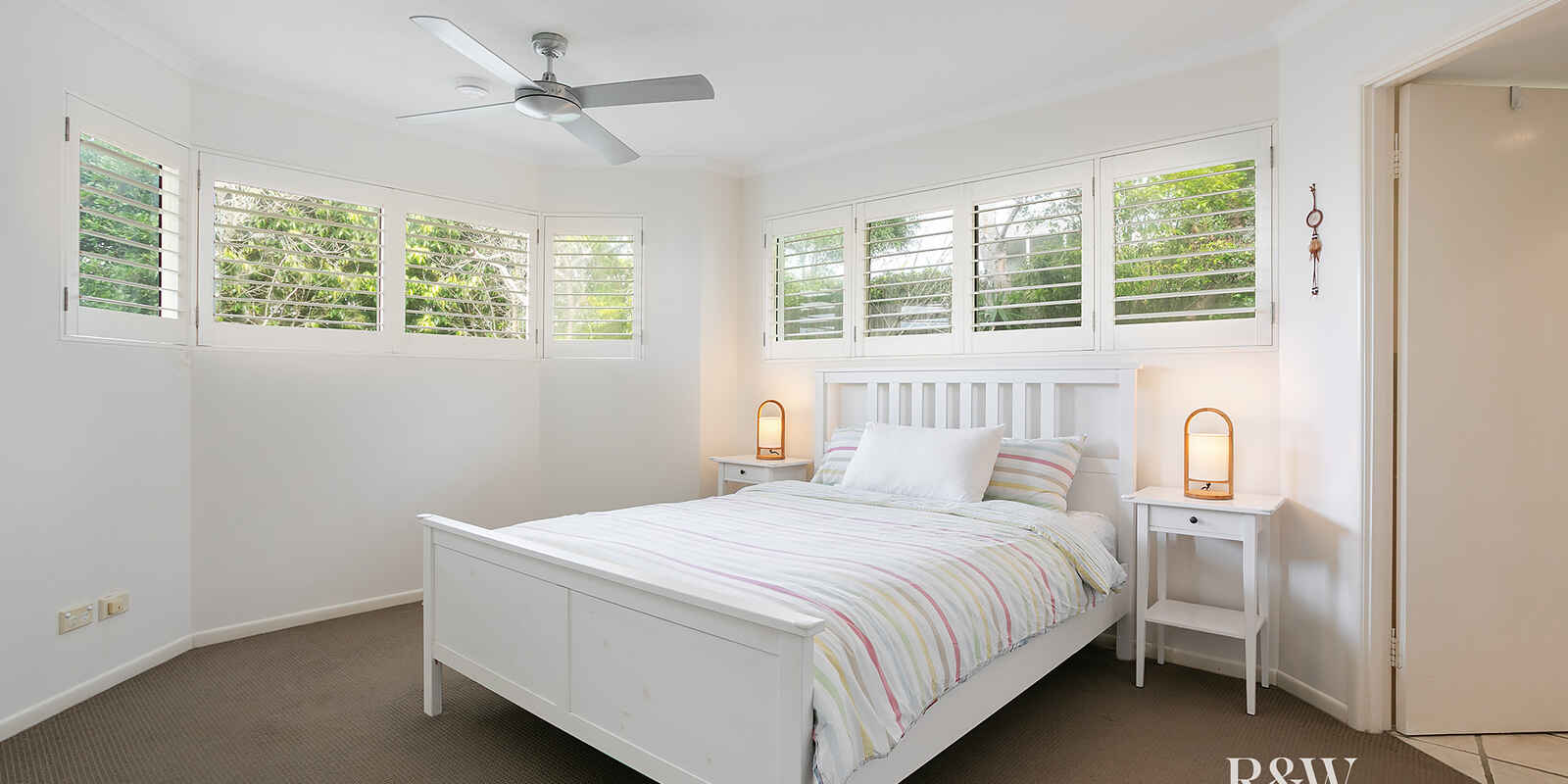 8/2 Park Crescent Sunshine Beach