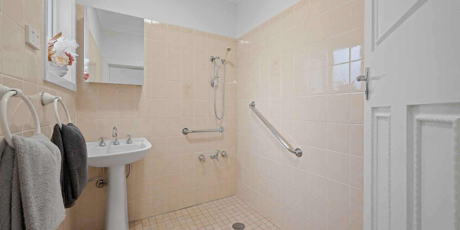 111 Warren Road Marrickville 111 Warren Road Marrickville