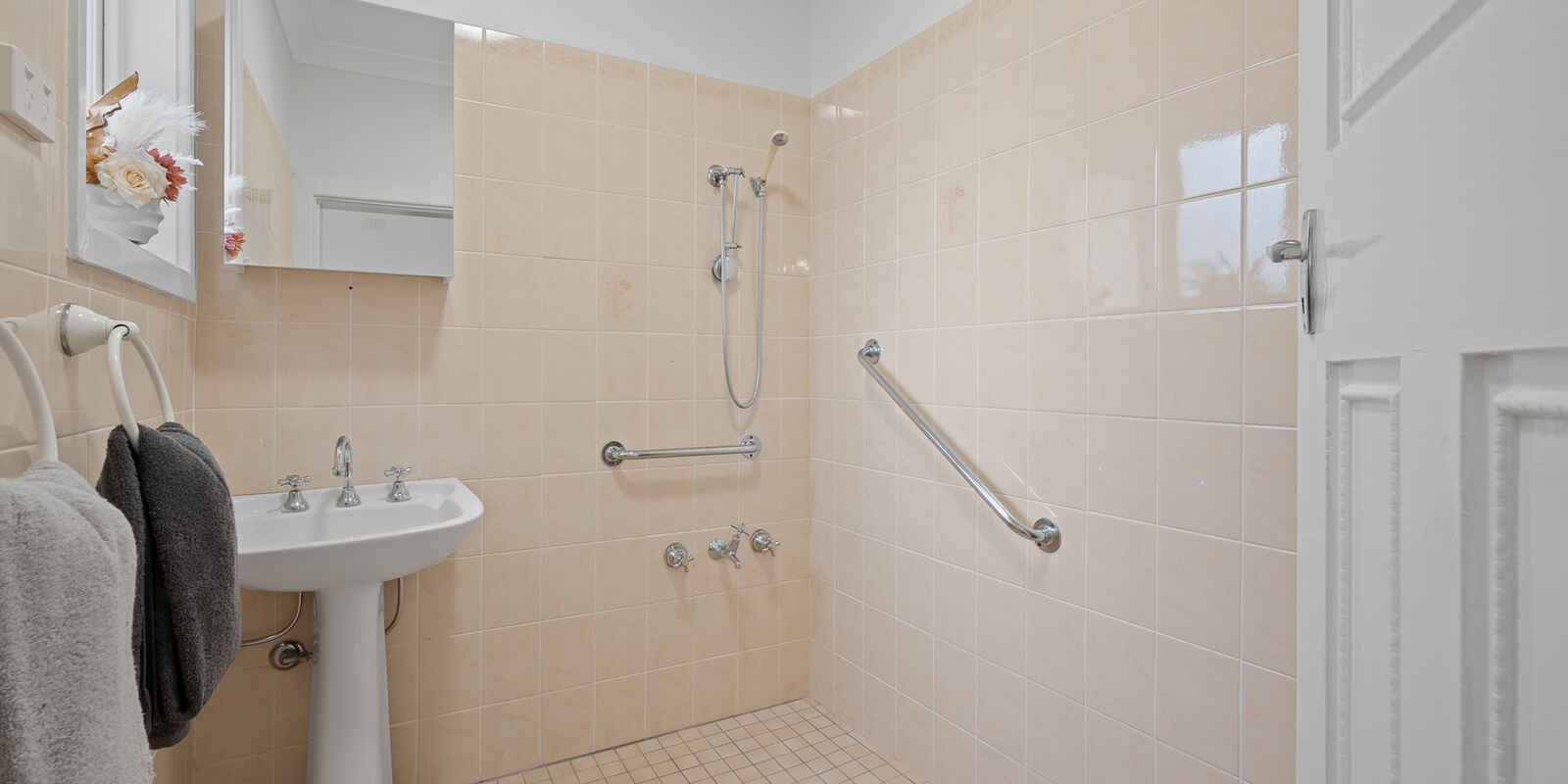 111 Warren Road Marrickville 111 Warren Road Marrickville