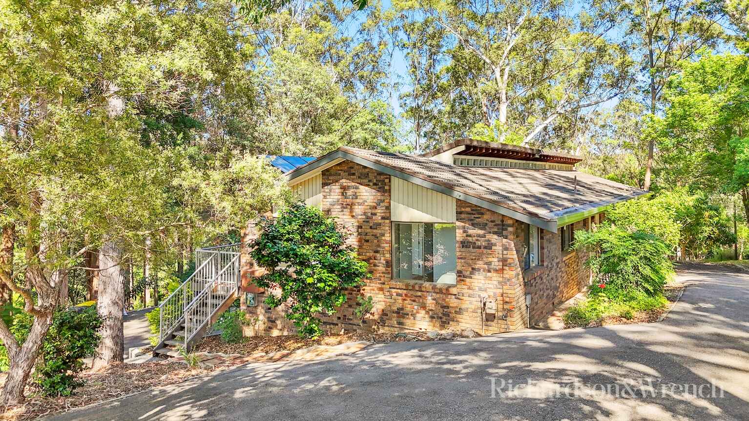 35 Meadow Road Springfield 35 Meadow Road Springfield