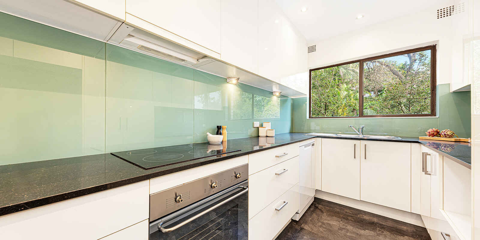 16/14 Woolcott Street Waverton