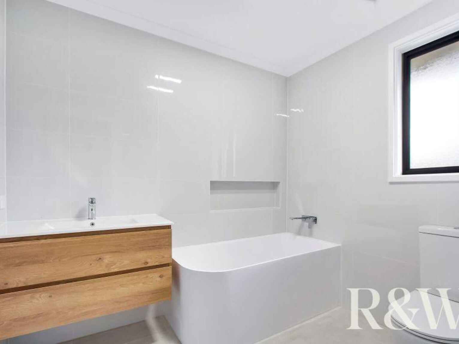 38 Garrick Road St Clair