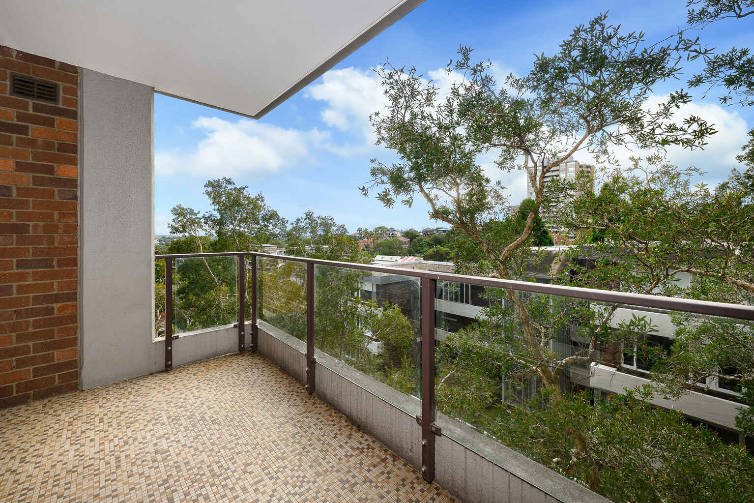 17/16 Carr Street Waverton