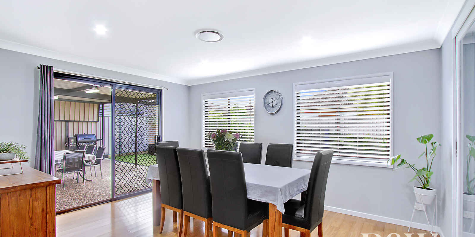 8 Kala Circuit St Clair