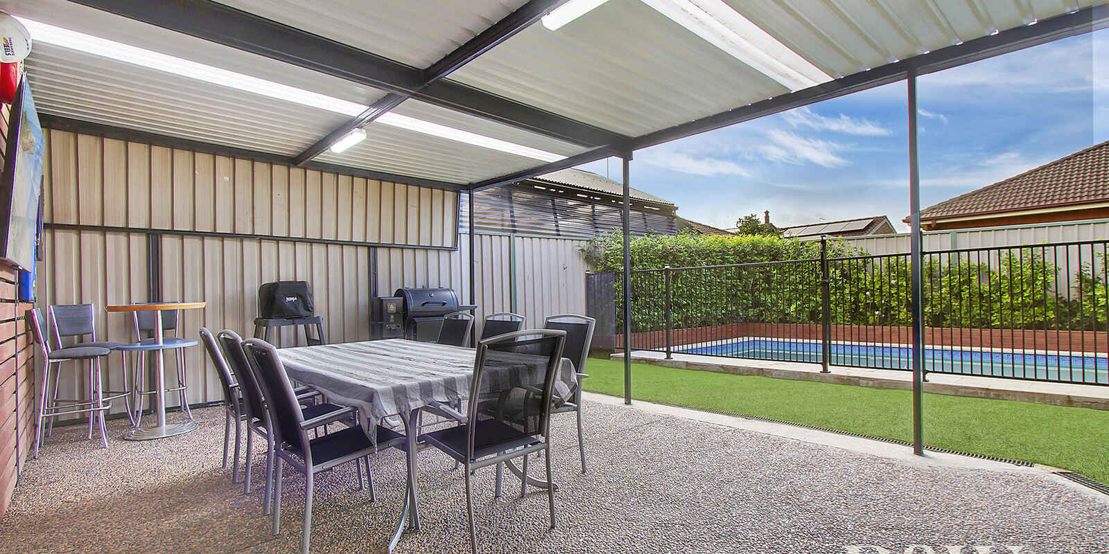 8 Kala Circuit St Clair