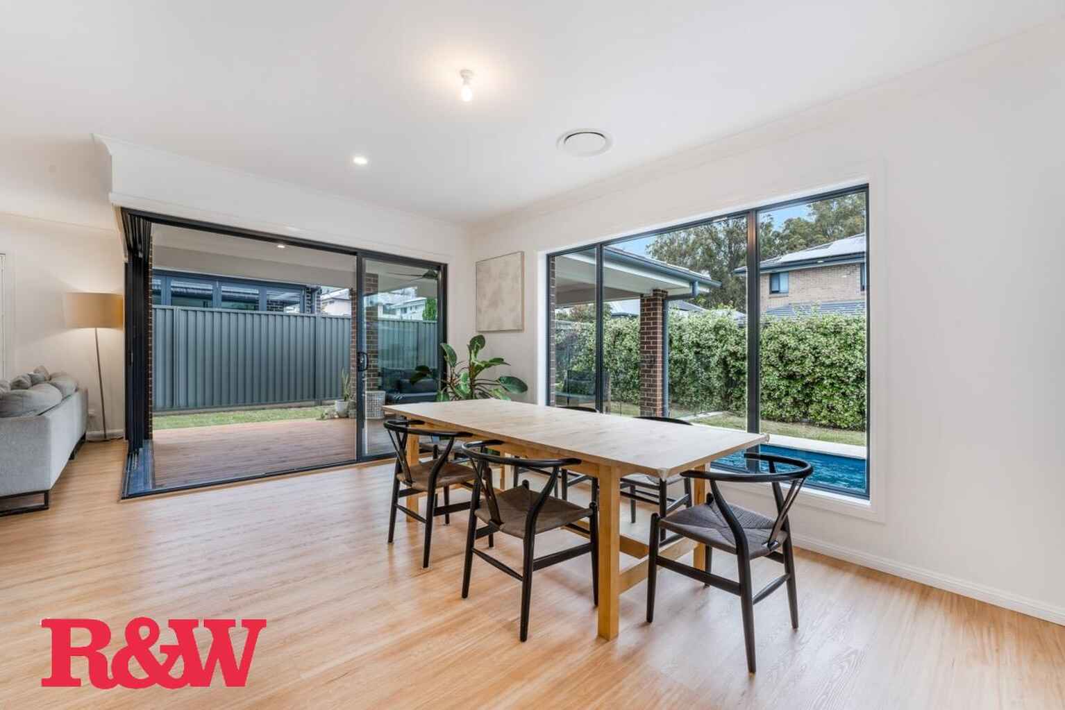 6 Storksbill Avenue Denham Court 6 Storksbill Avenue Denham Court