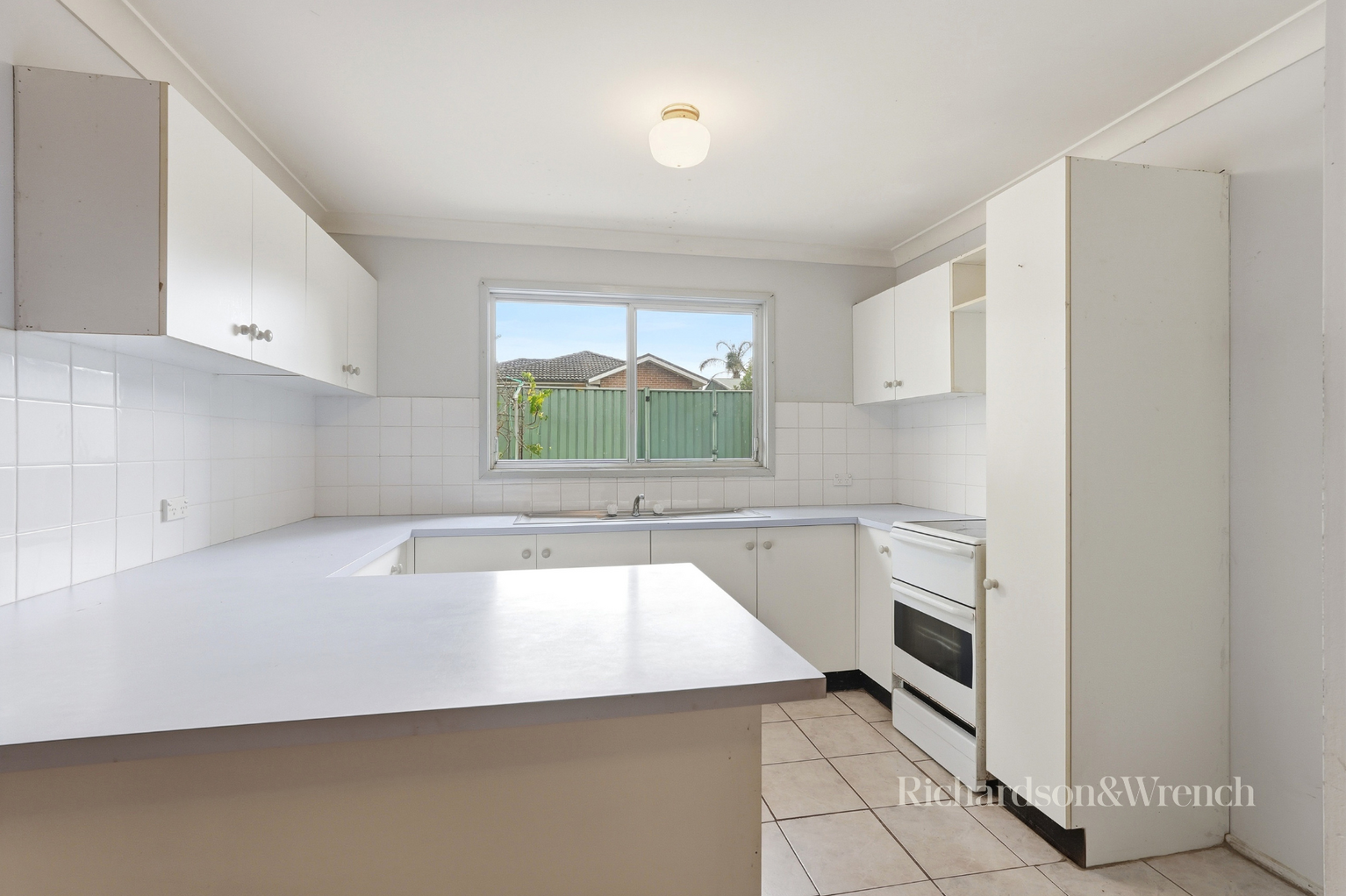 2/80 Uligandi Street Ettalong Beach