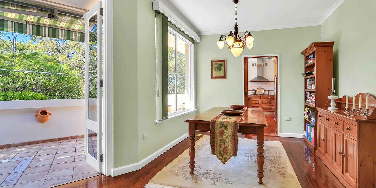 60 Coolawin Road  Northbridge