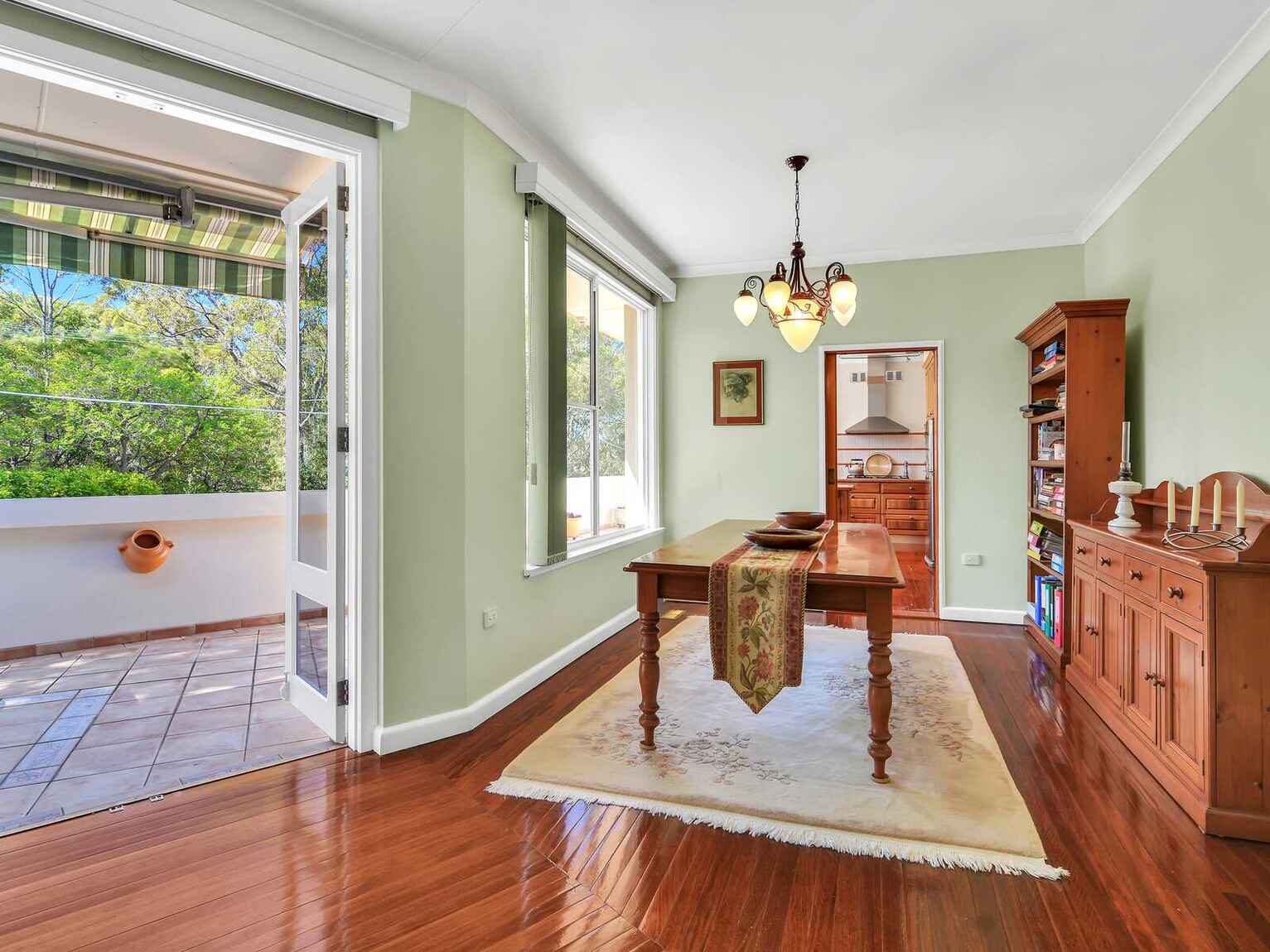 60 Coolawin Road  Northbridge