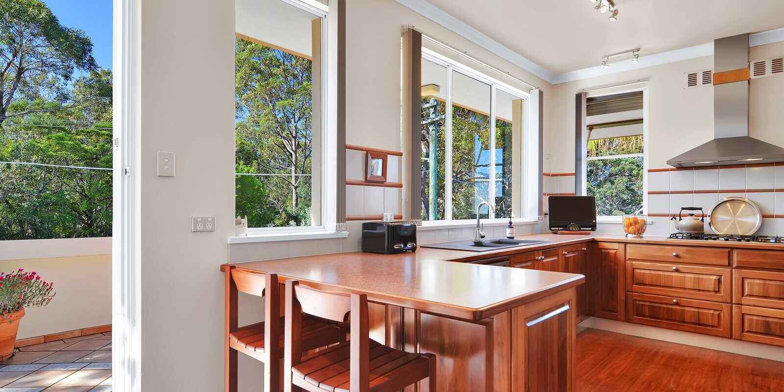 60 Coolawin Road  Northbridge