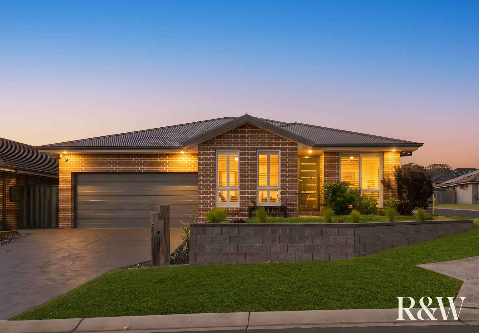19 KINGFISHER ROAD Appin 19 KINGFISHER ROAD Appin