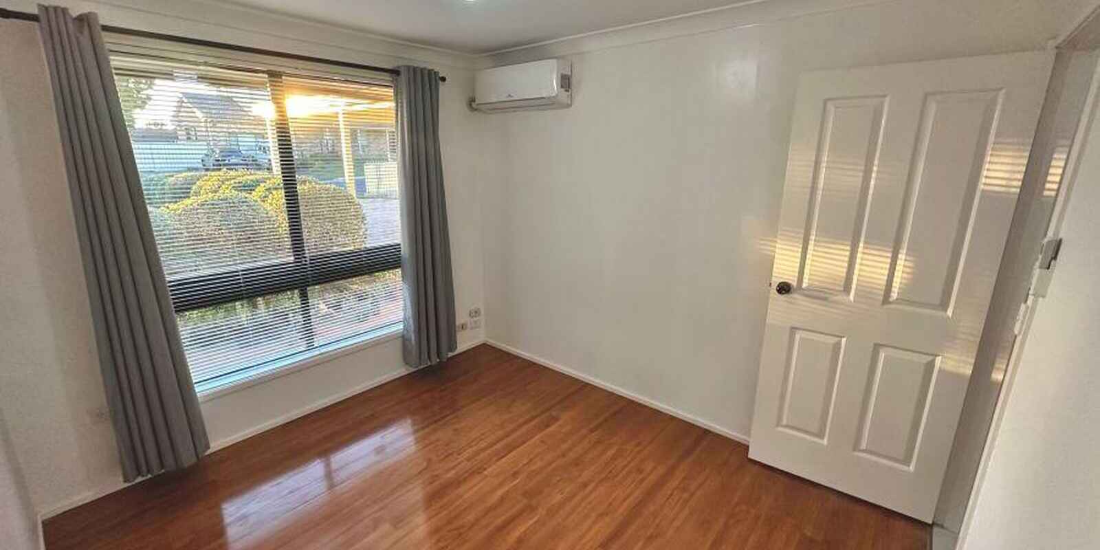 20 Kemerton Street St Clair