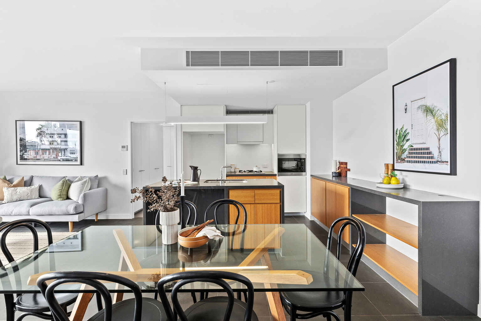 32/68 Sir John Young Crescent Woolloomooloo