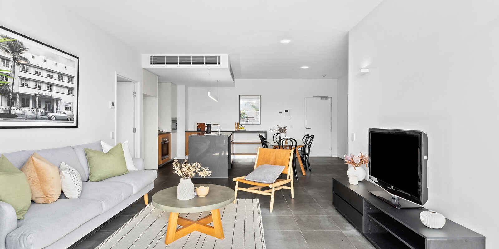 32/68 Sir John Young Crescent Woolloomooloo