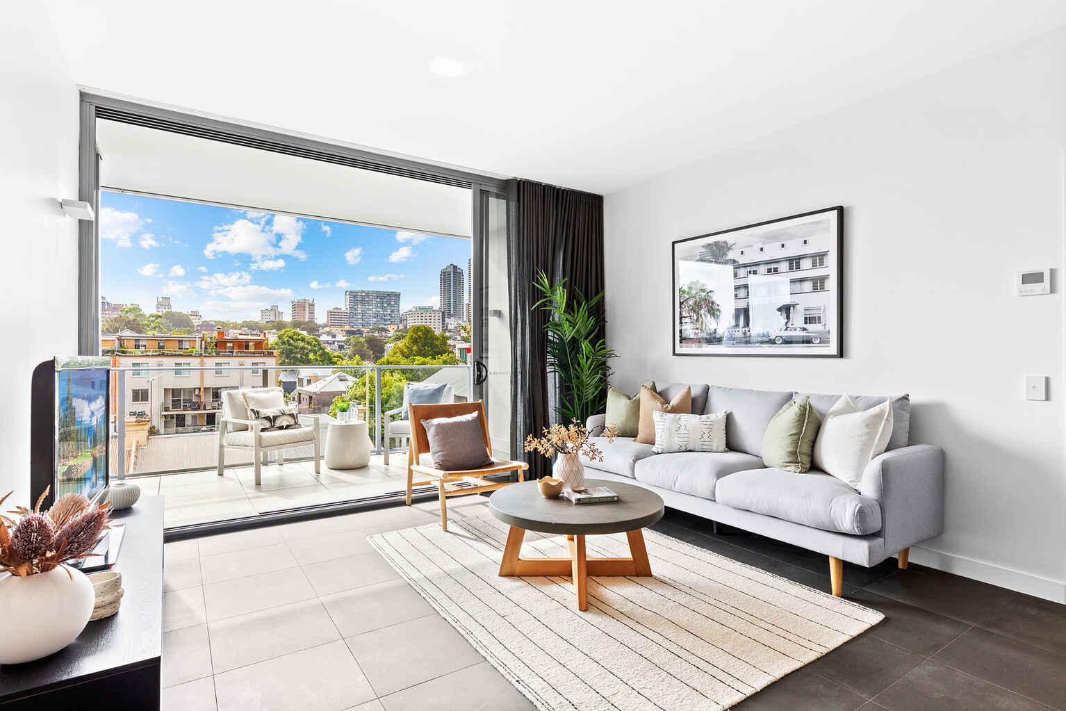 32/68 Sir John Young Crescent Woolloomooloo