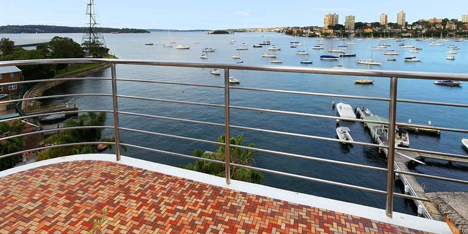 25/6 Billyard Avenue Elizabeth Bay