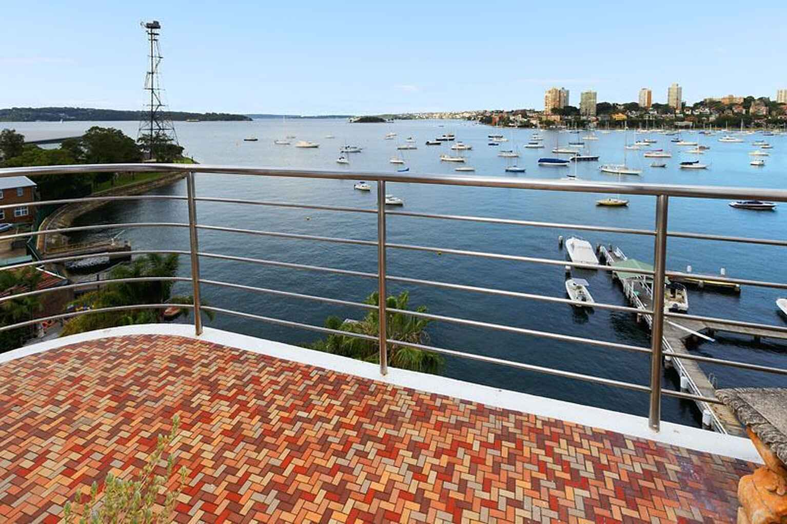 25/6 Billyard Avenue Elizabeth Bay