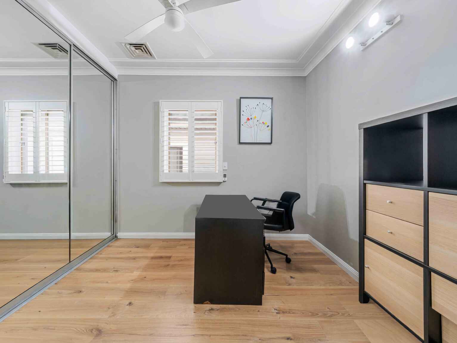 30 Knight Street Lansvale 30 Knight Street Lansvale