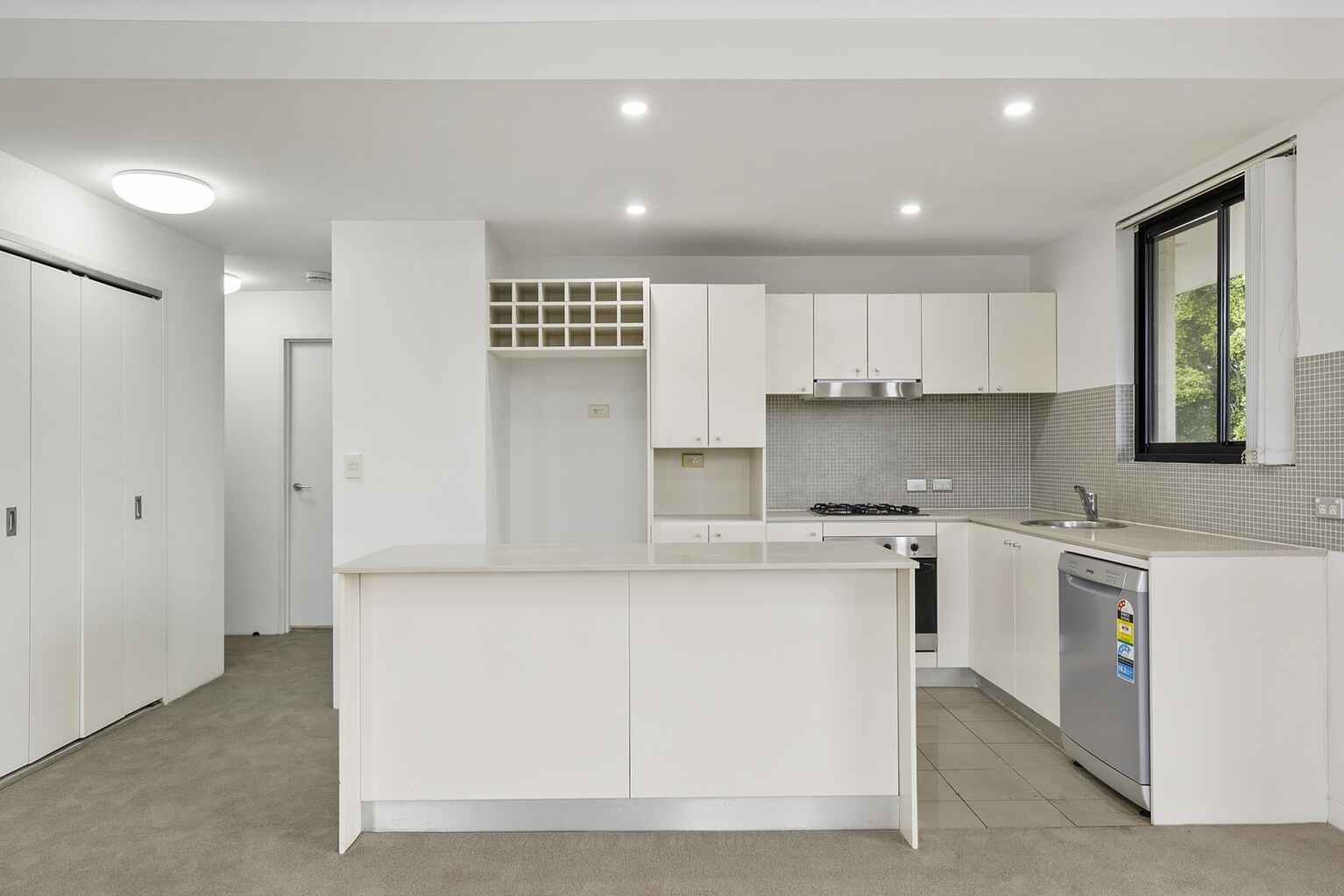 C401/8 Loveridge Street Alexandria