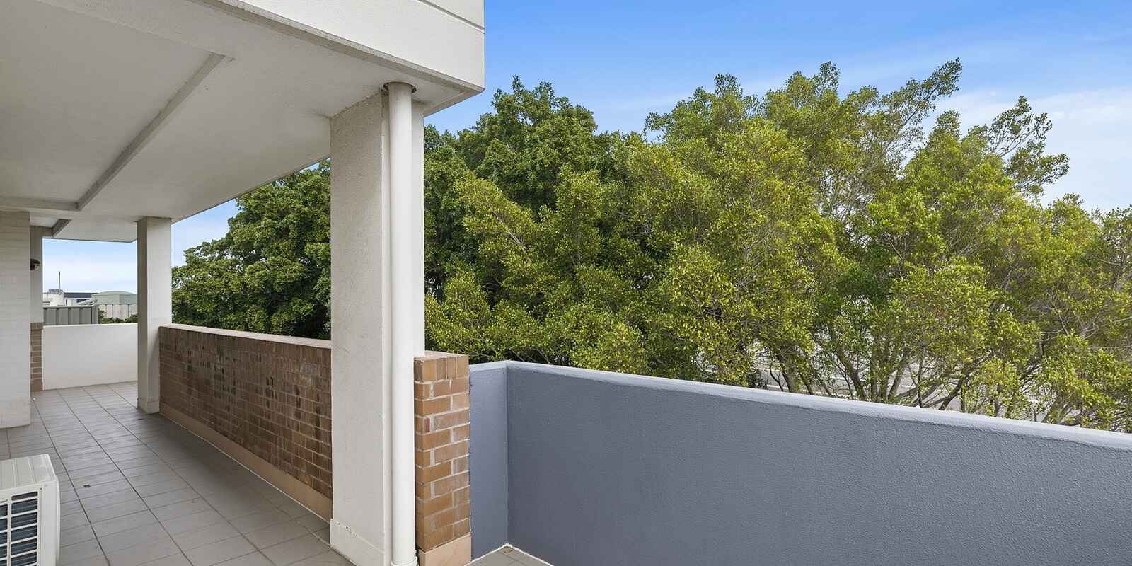 C401/8 Loveridge Street Alexandria