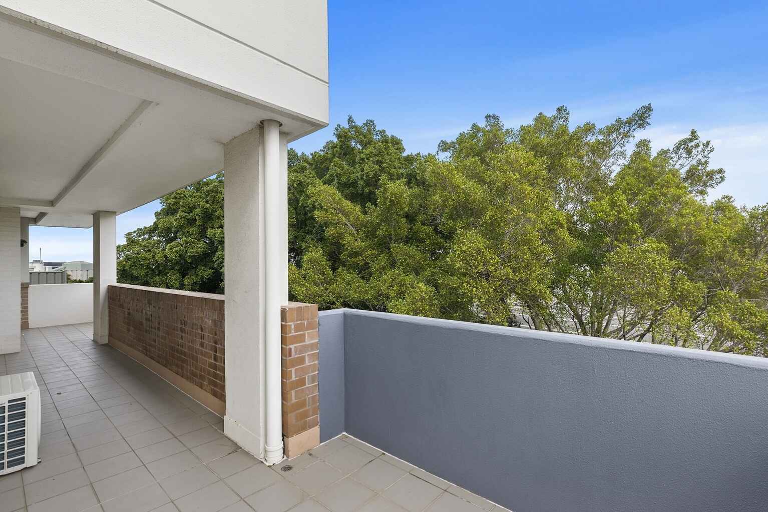 C401/8 Loveridge Street Alexandria