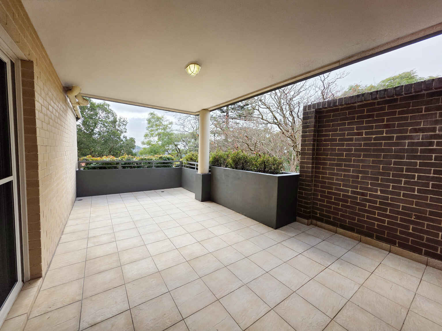 2/173 Sailors Bay Road  Northbridge