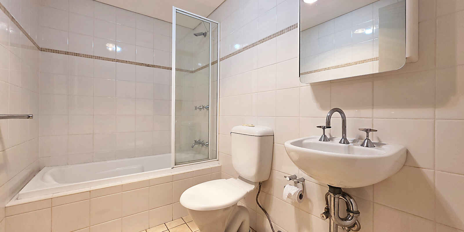 2/173 Sailors Bay Road  Northbridge