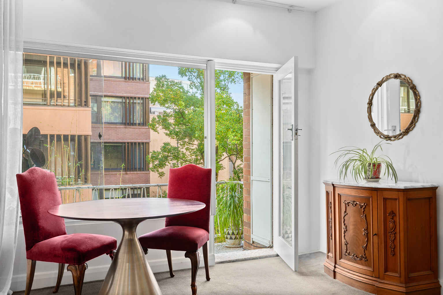 206/6A Birtley Place Elizabeth Bay 206/6A Birtley Place Elizabeth Bay