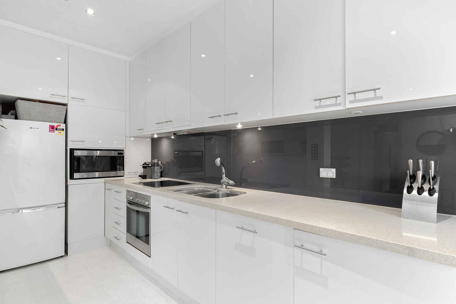 206/6A Birtley Place Elizabeth Bay 206/6A Birtley Place Elizabeth Bay