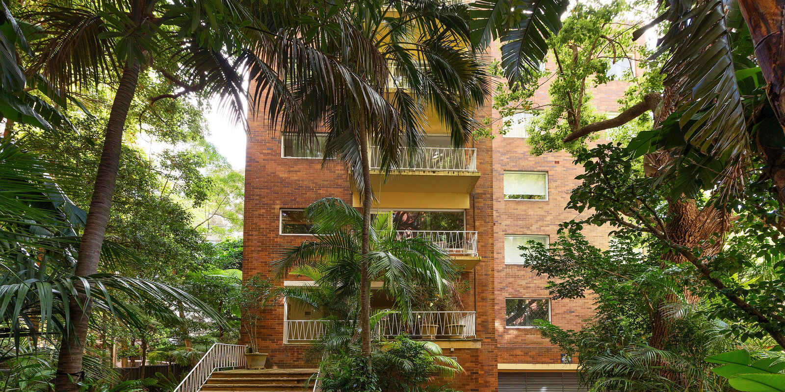 206/6A Birtley Place Elizabeth Bay 206/6A Birtley Place Elizabeth Bay
