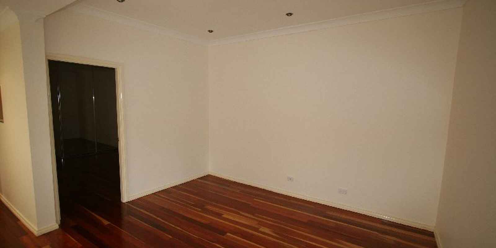 2/102 Alice Street Newtown