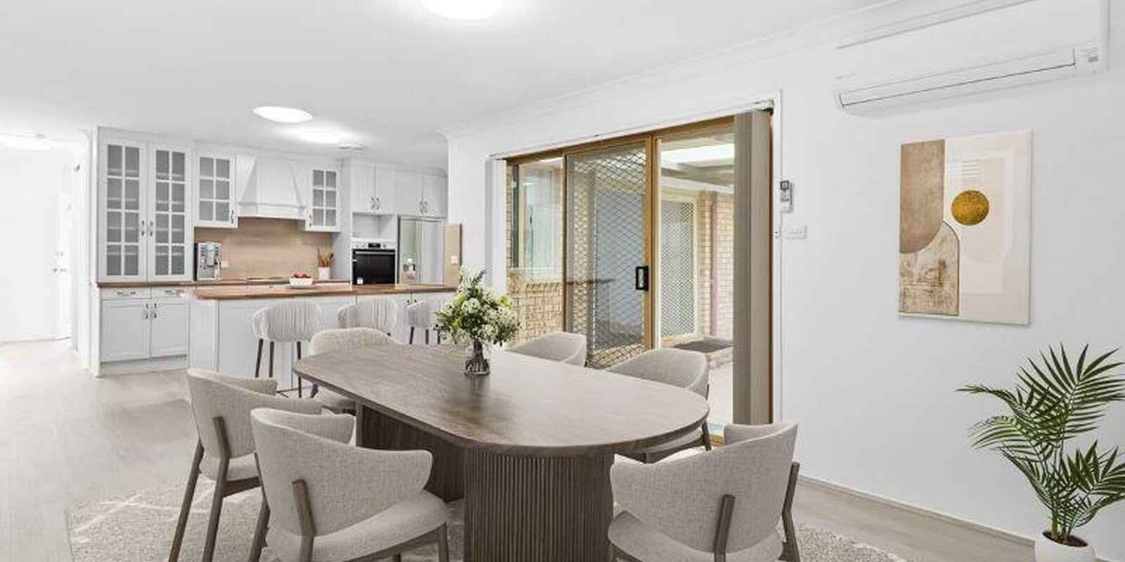 17 Rainbow Place, St Clair