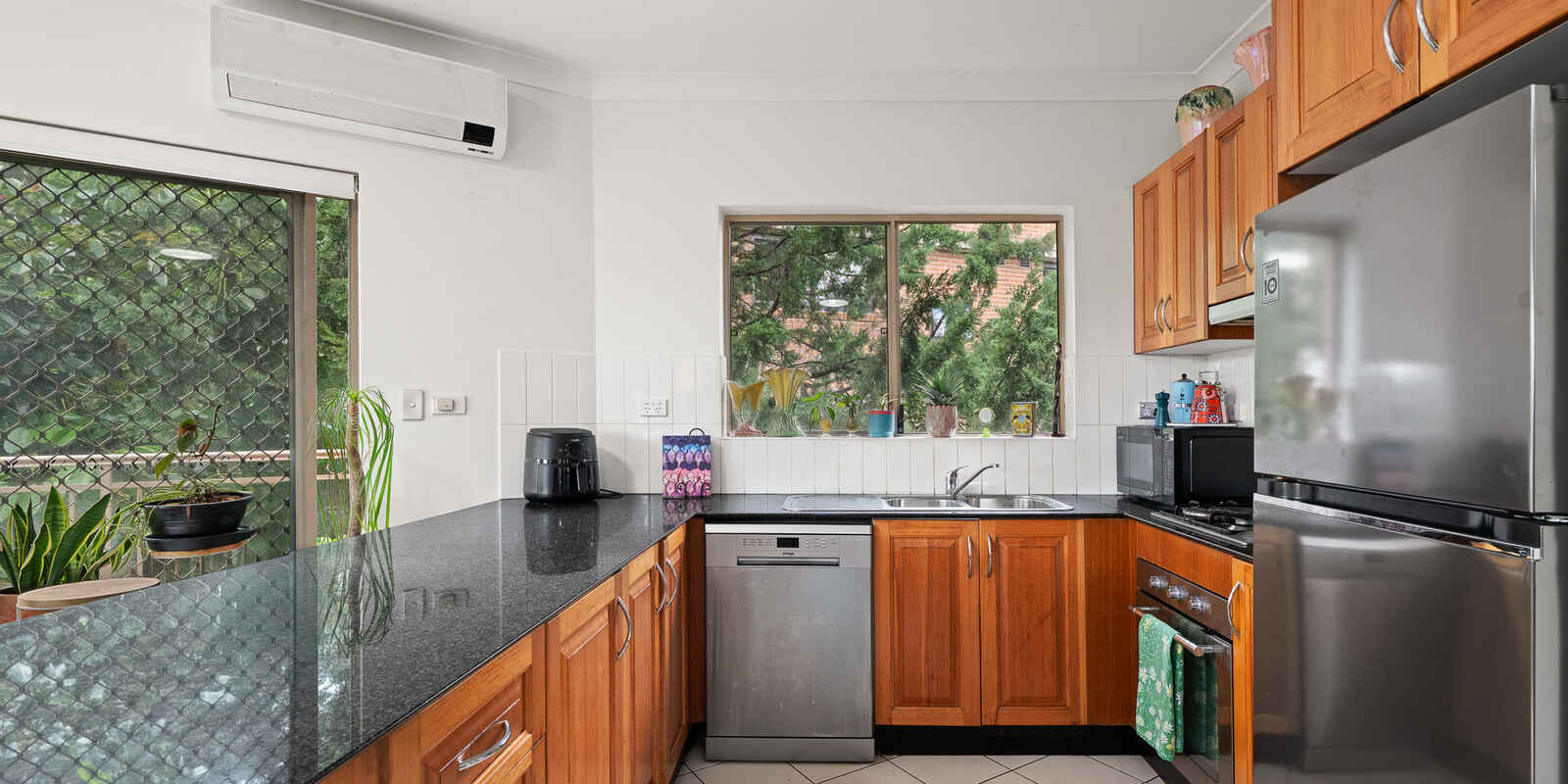 10/593 New Canterbury Road Dulwich Hill