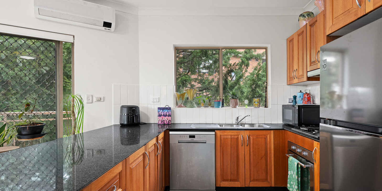 10/593 New Canterbury Road Dulwich Hill