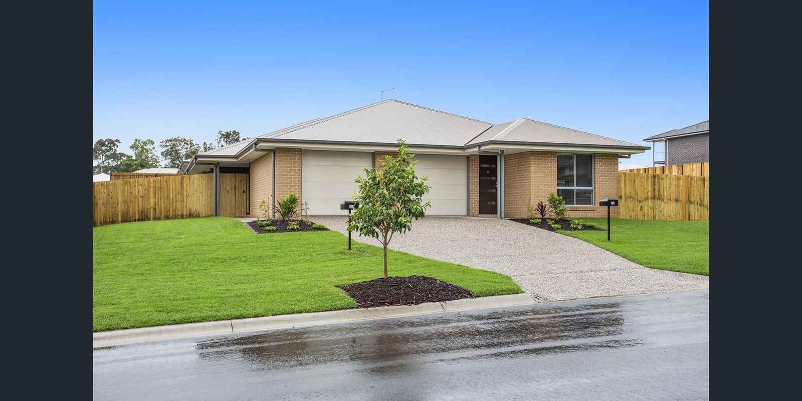 2/43 Awoonga Crescent Morayfield