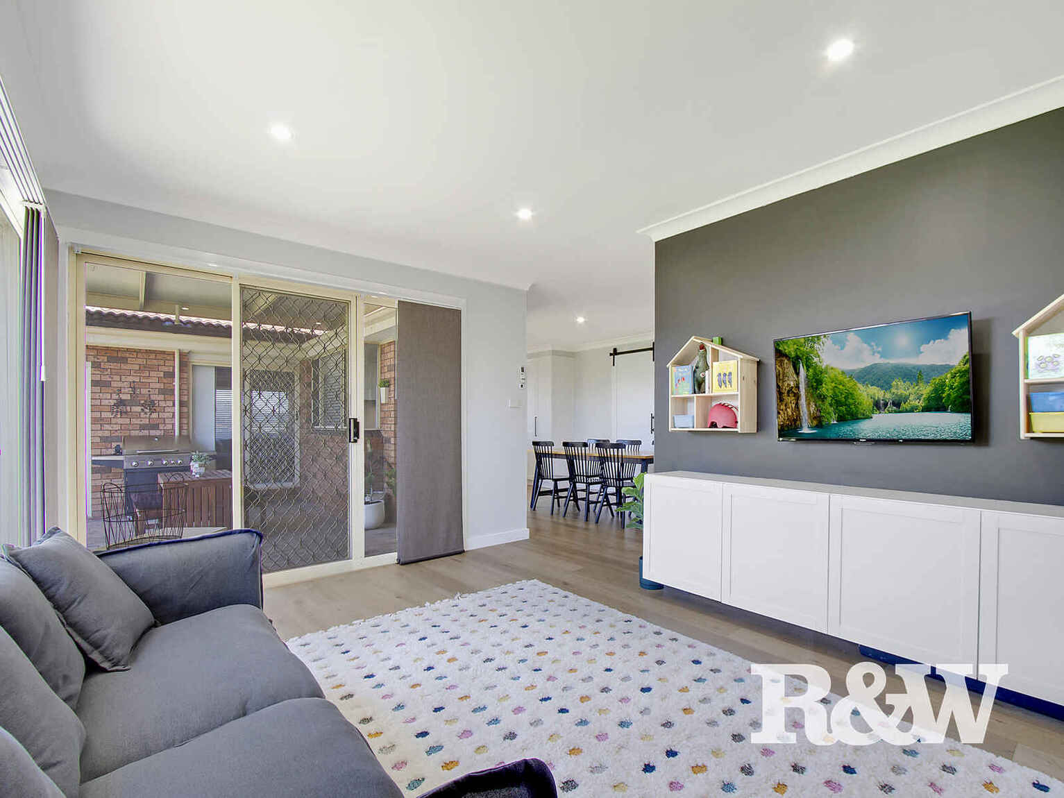 8 Cumbrae Close Erskine Park