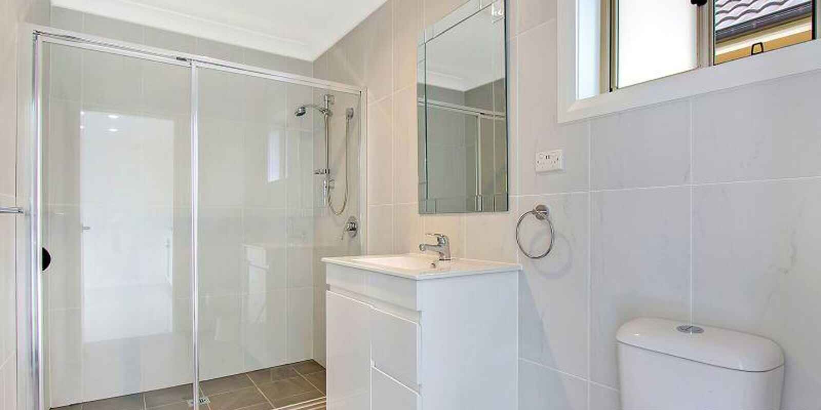 7A Hay Close St Clair