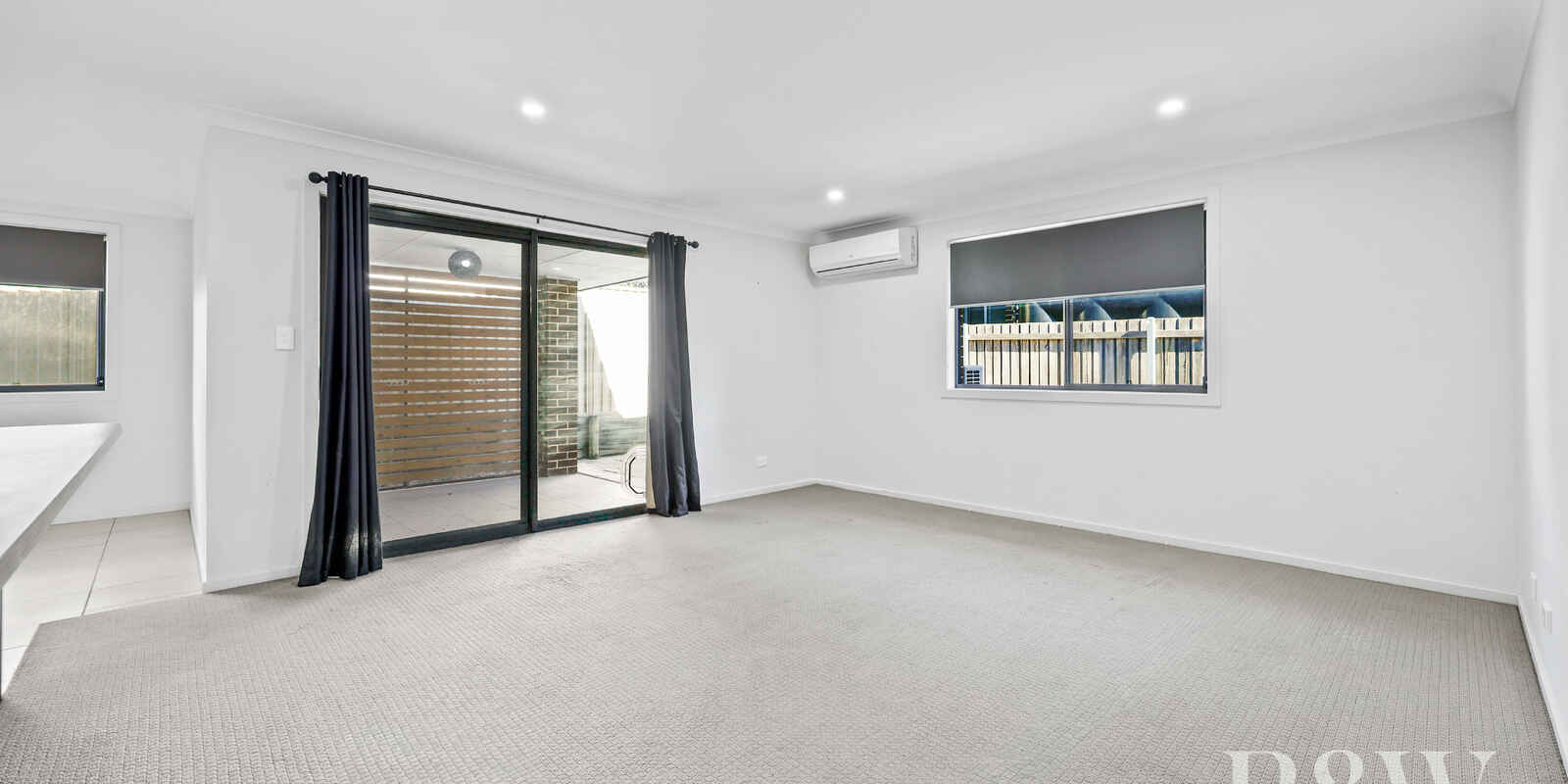 42 AMBROSE STREET Oran Park