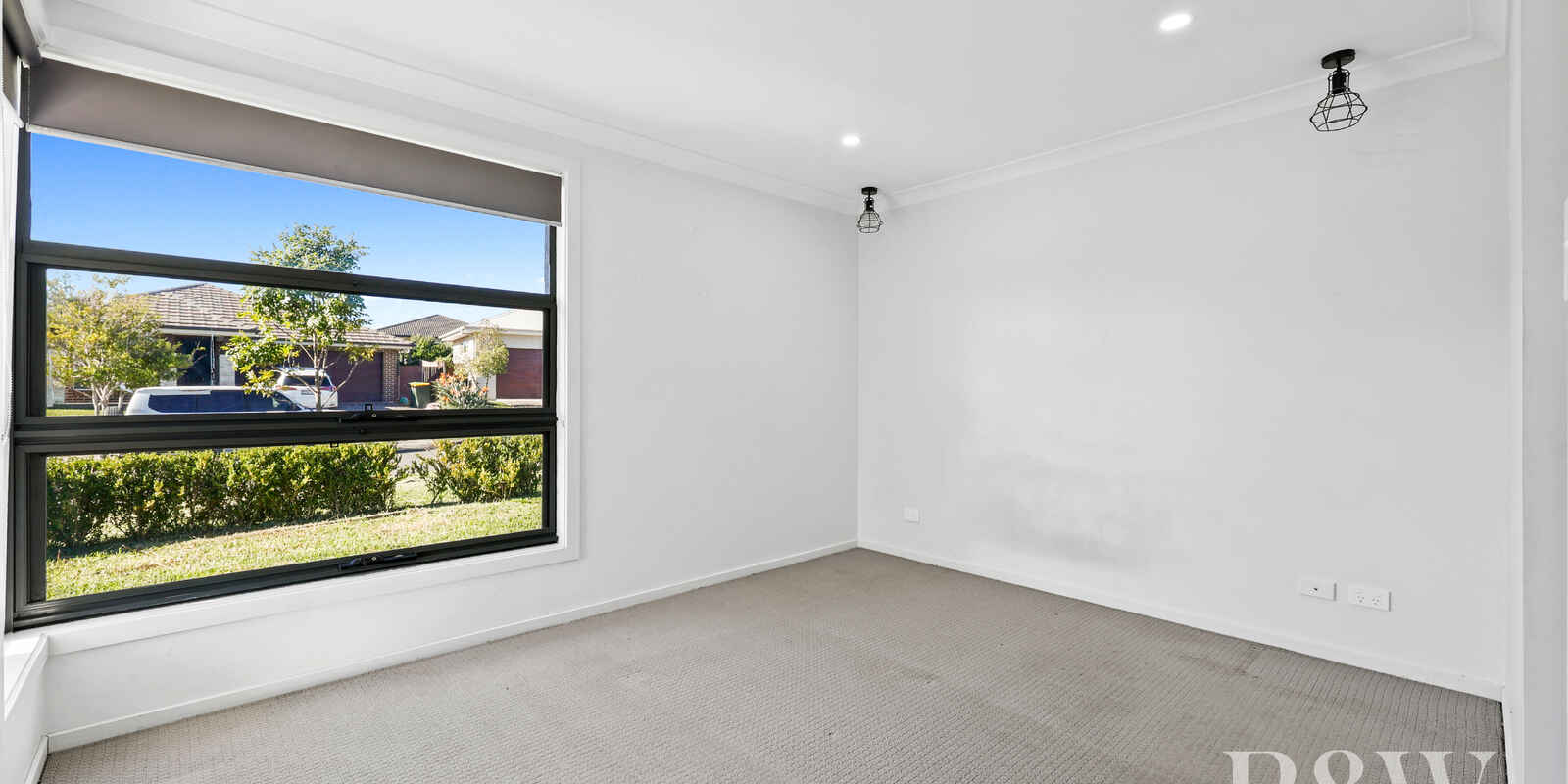 42 AMBROSE STREET Oran Park