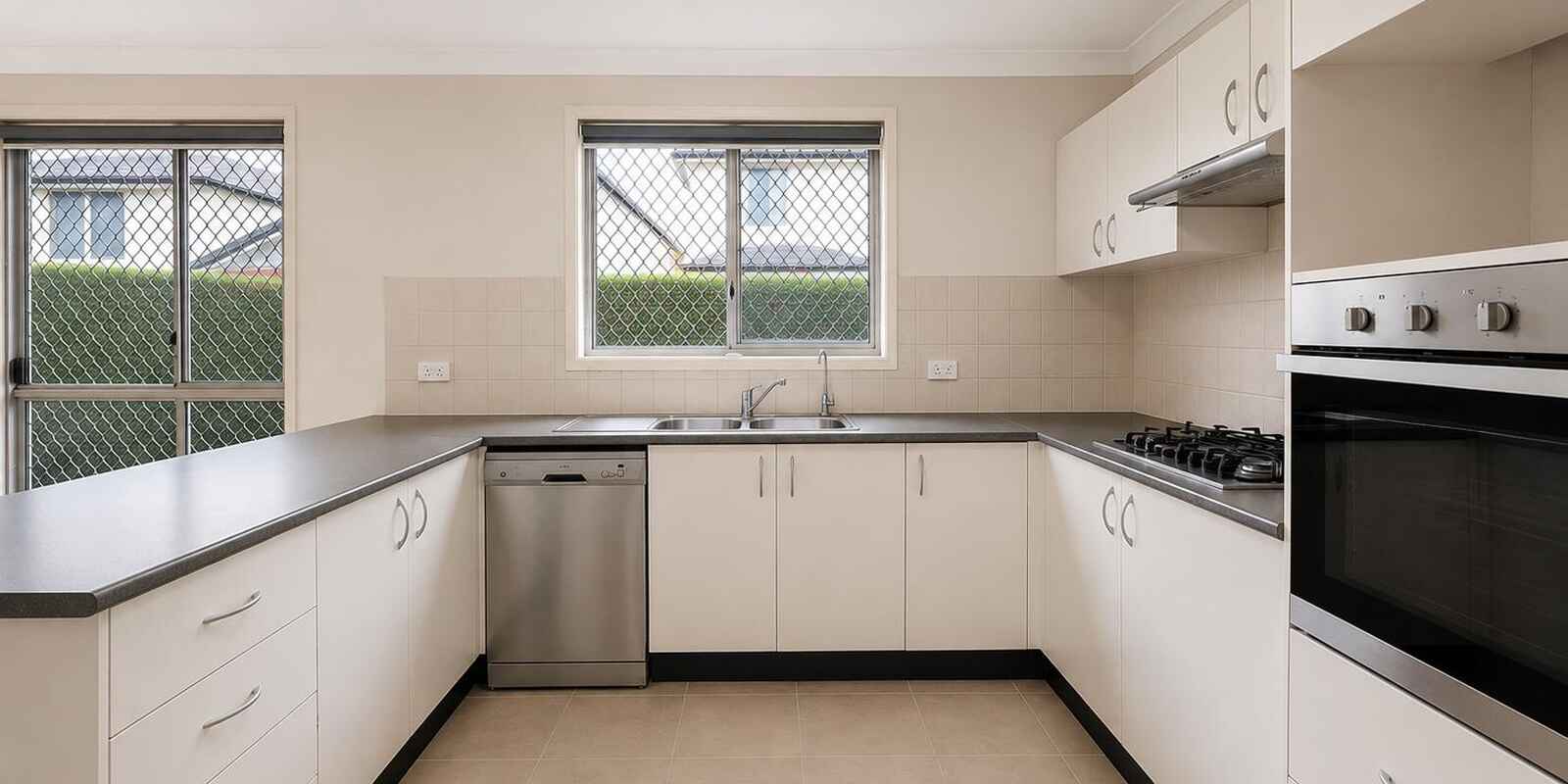 3 Greenwich Walk Campbelltown