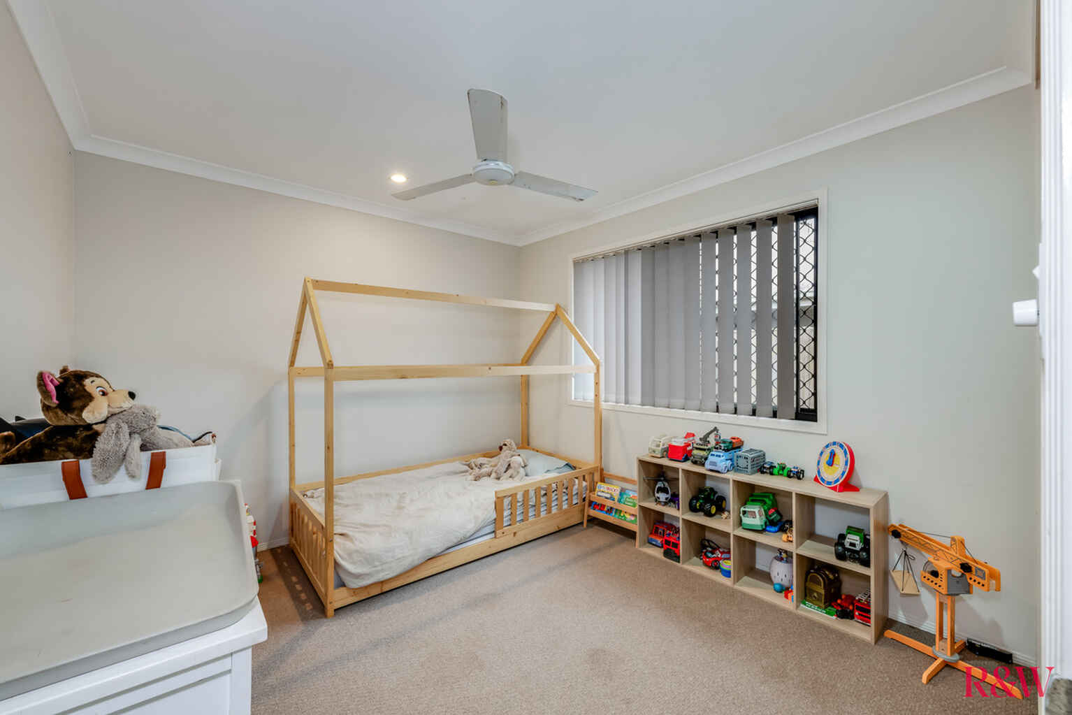 44 Greathead Road Ashfield