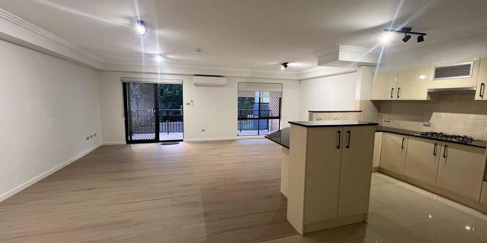 26/8-16 William Street Ryde